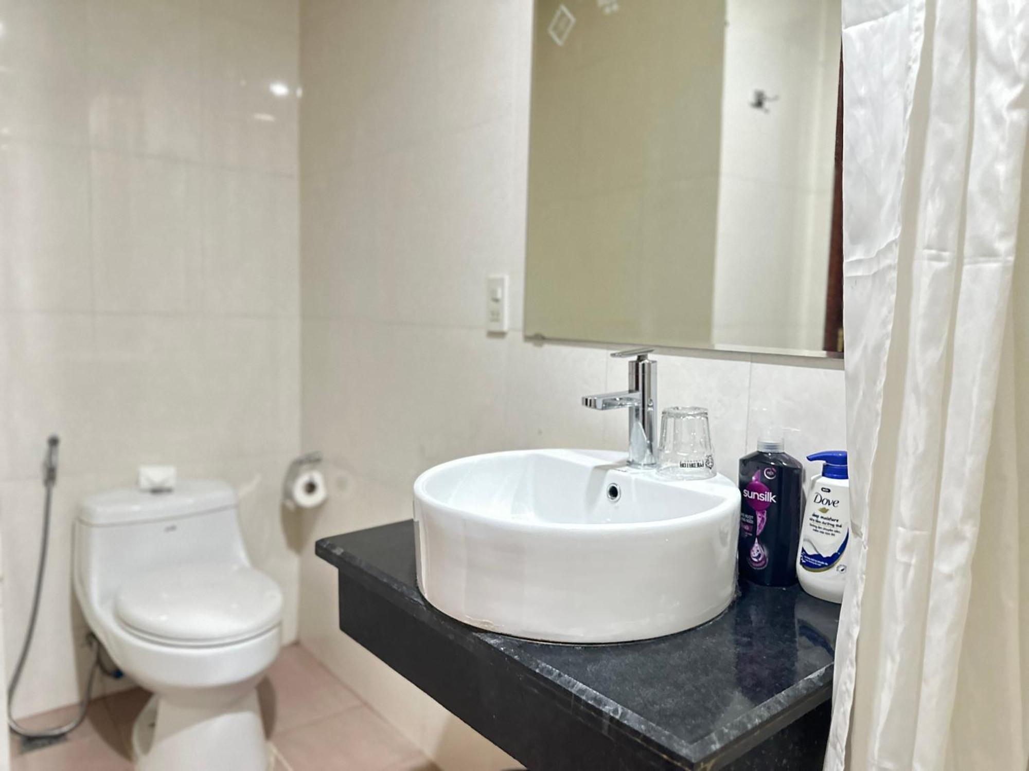 Ruby Star Hotel- Near Ben Thanh Market Thành Pho Ho Chí Minh Esterno foto