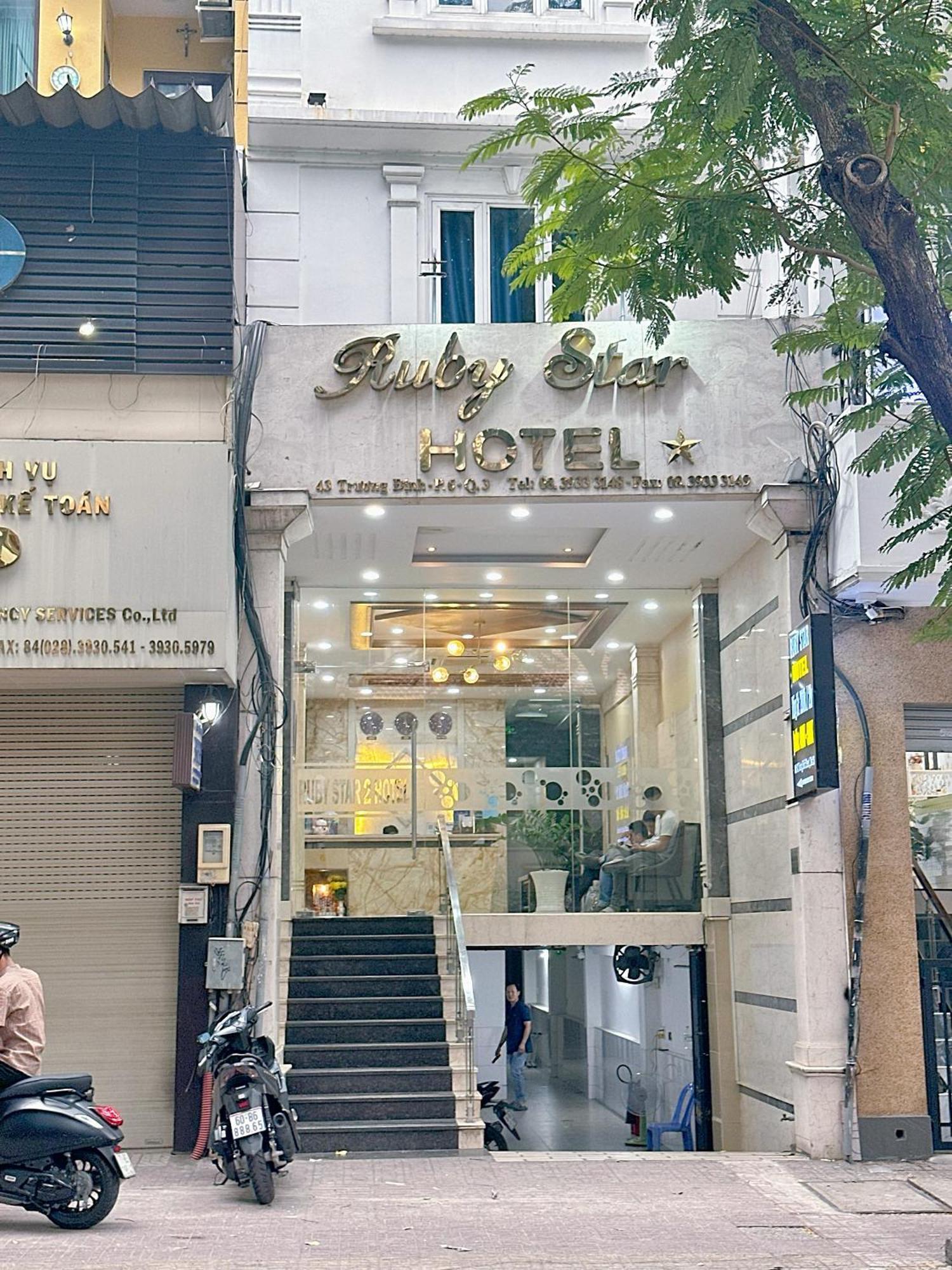 Ruby Star Hotel- Near Ben Thanh Market Thành Pho Ho Chí Minh Esterno foto